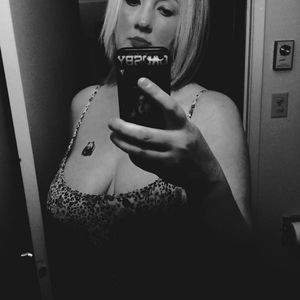 Meet your Posher, Cara